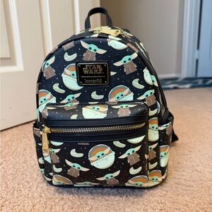 Loungefly Grogu from The Mandalorian (Star Wars) mini backpack